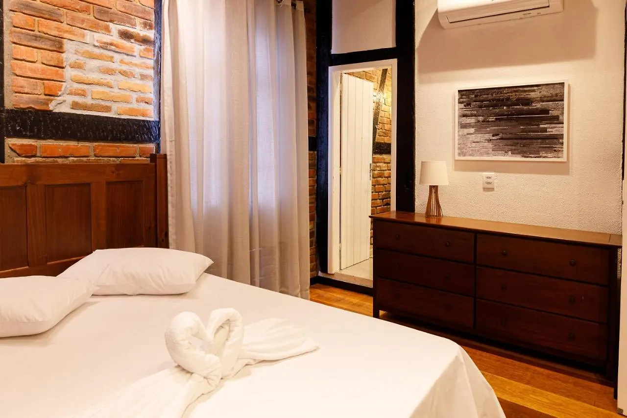 Casa Enxaimel Em 波梅罗迪